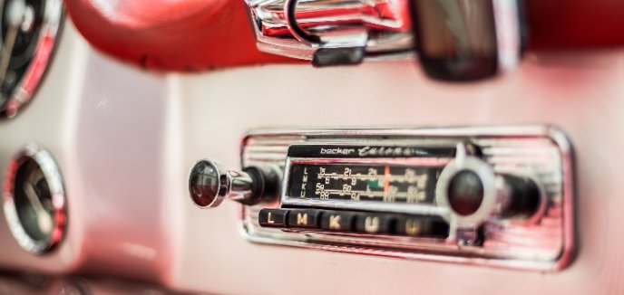 Na co zwrócić uwagę, wybierając radio samochodowe?